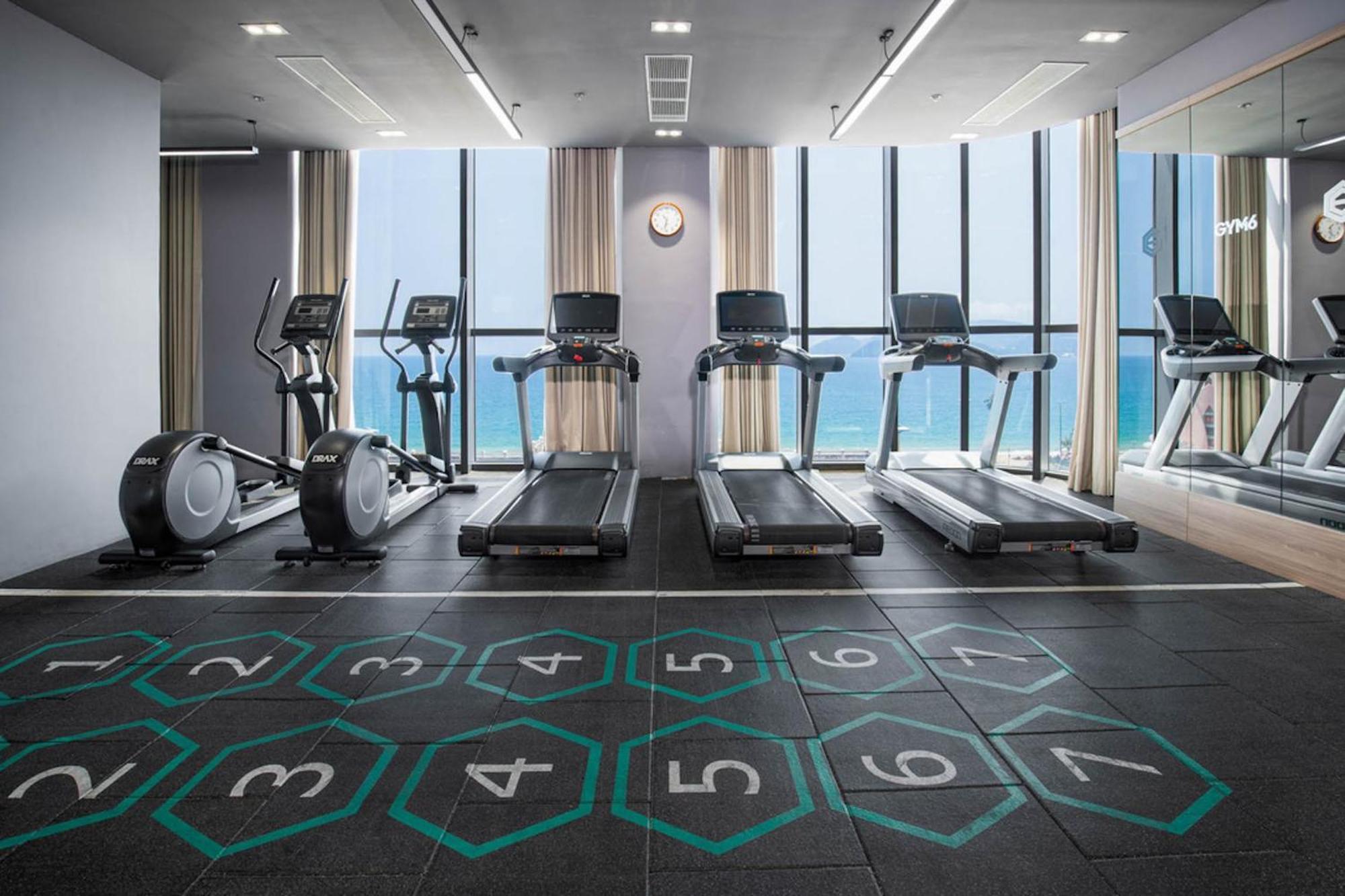 Coastal Panorama Oceanfront Suites Nha Trang Zewnętrze zdjęcie